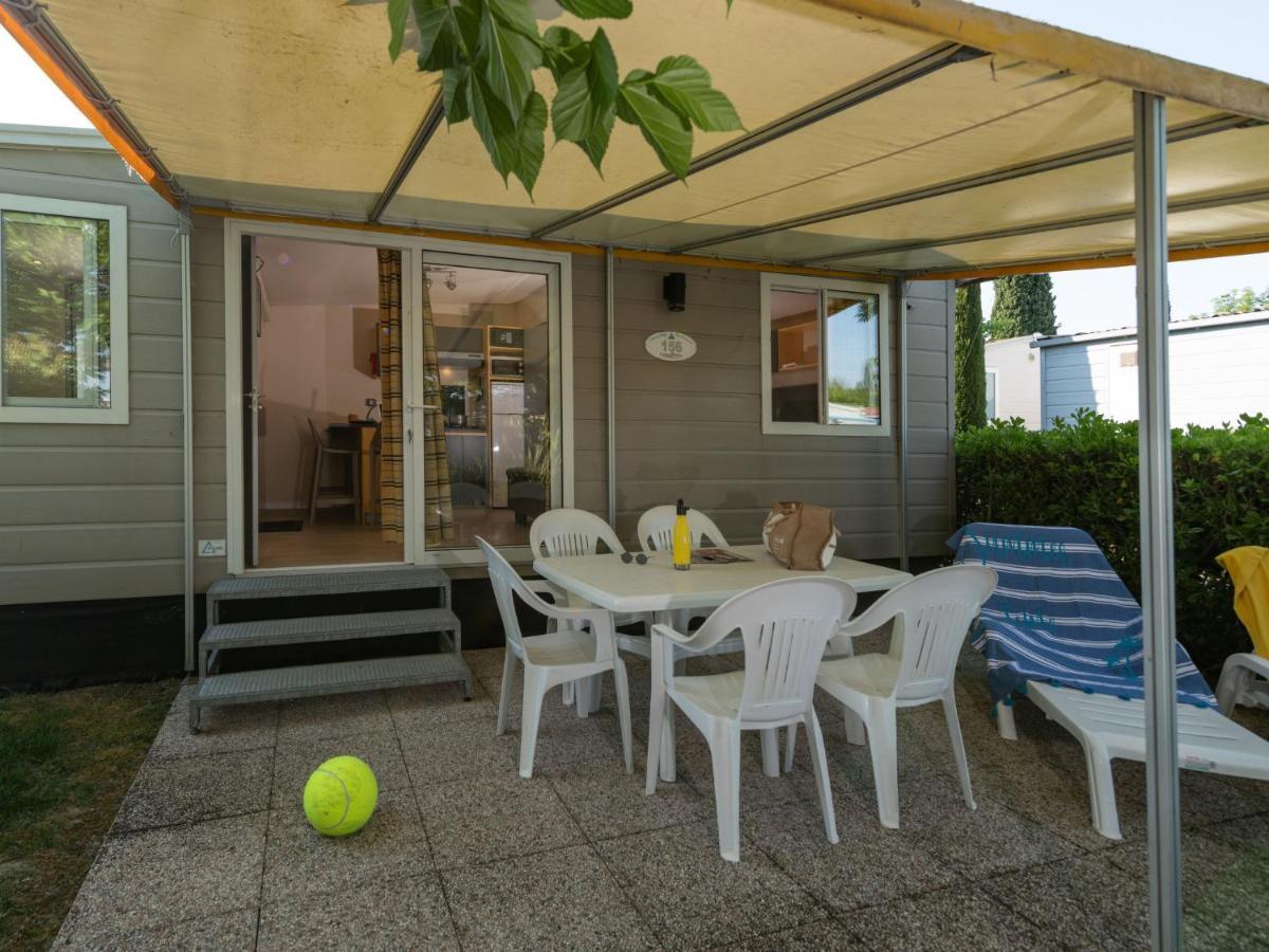 Holiday Home Garda Suite Trendy By Interhome Rivoltella del Garda Ngoại thất bức ảnh